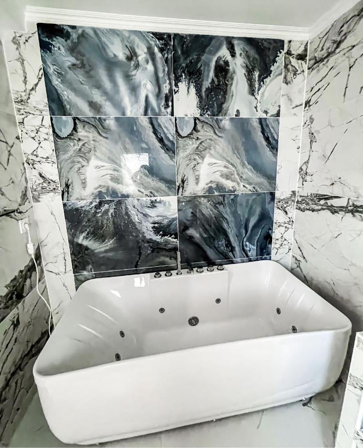 Paris Dream Villa Вильжюиф Экстерьер фото
