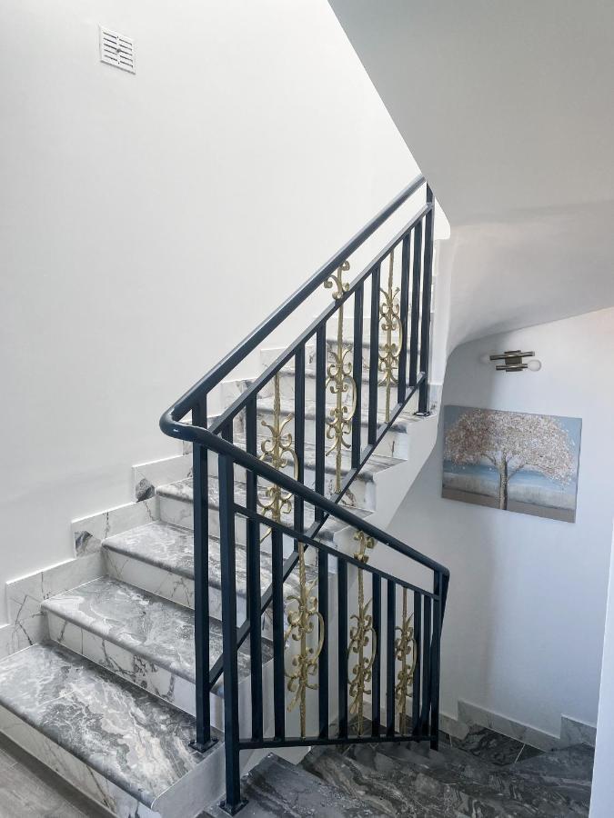 Paris Dream Villa Вильжюиф Экстерьер фото